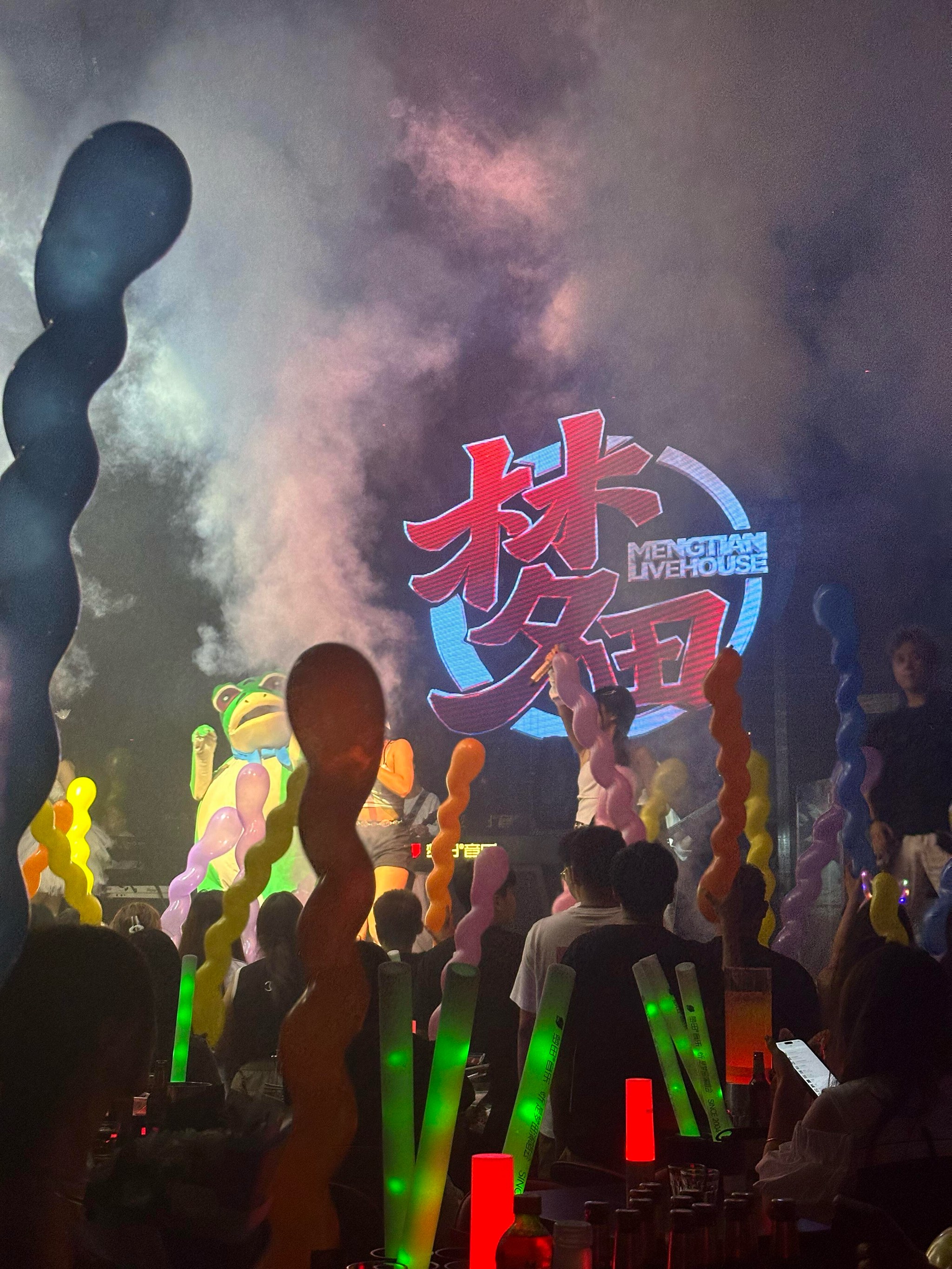 佳木斯商务ktv哪里好玩推荐-富锦市小时场ktv预定